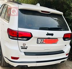 جیپ گراند شیرۆکی